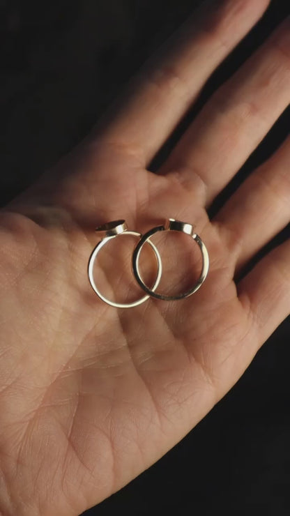 Tiny Oval Ring